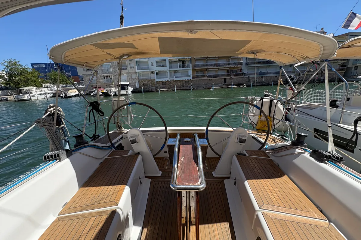 Kami, a Hanse Yachts Hanse 345 sailboat at Marina d'Empuriabrava