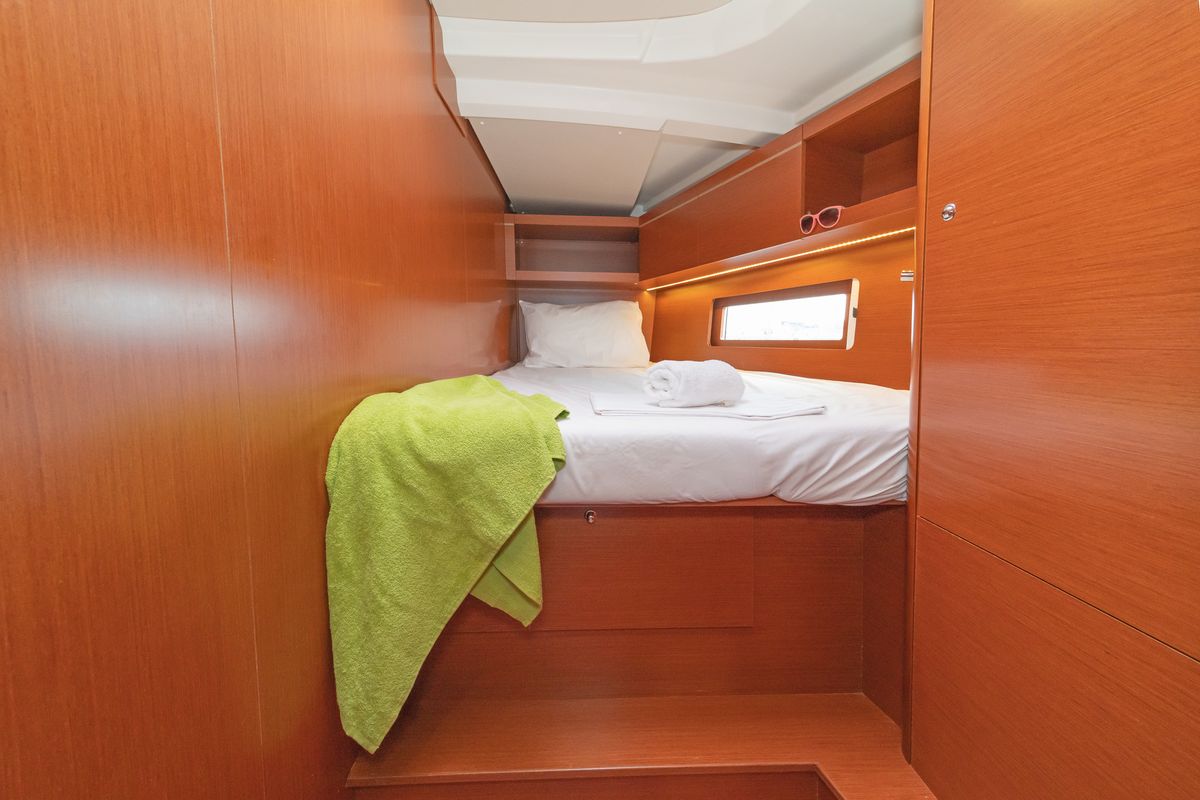 Cabin on Almyra, a Beneteau Oceanis 46.1 sailboat at Athens, Greece
