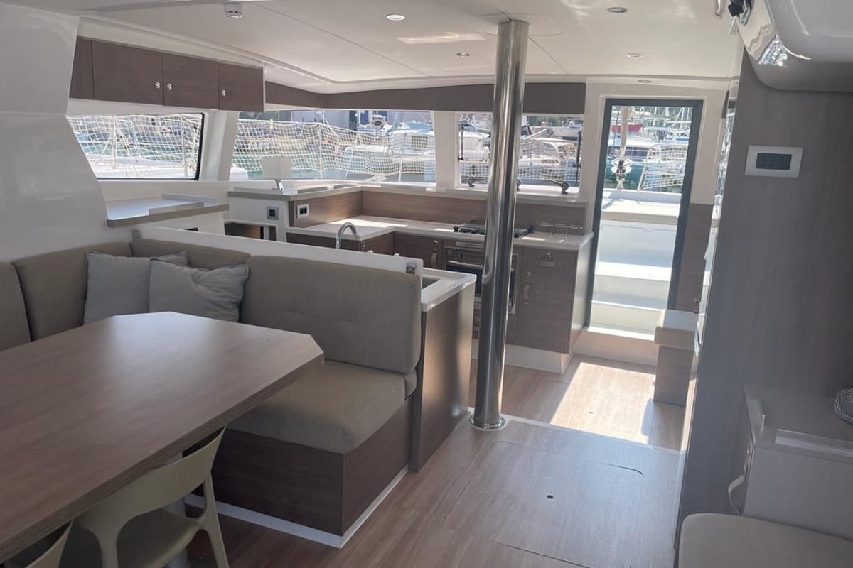 Salon of Idra, a Bali 4.2 catamaran at Capo d'Orlando, Italy