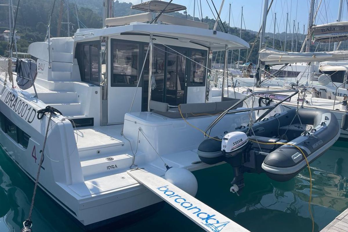 Exterior view of Idra, a Bali 4.2 catamaran at Capo d'Orlando, Italy
