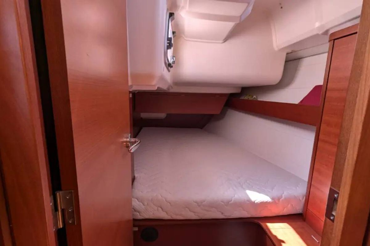 Cabin on Tarann, a Dufour 375 Grand Large sailboat at Saint-Cast-le-Guildo, France