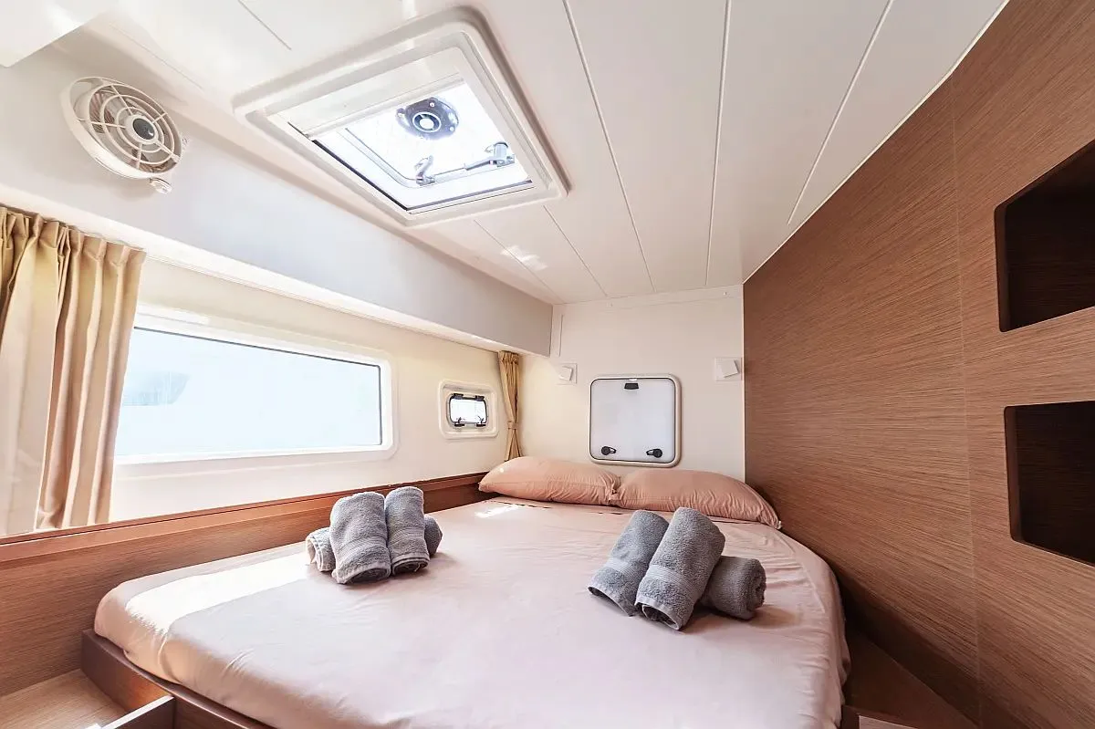 Cabin on Frangy, a Lagoon 42 catamaran at Capo d'Orlando, Italy