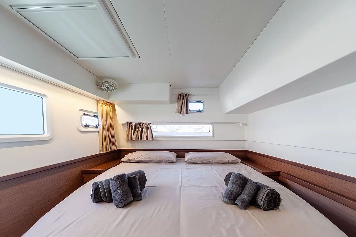 Cabin on Frangy, a Lagoon 42 catamaran at Capo d'Orlando, Italy