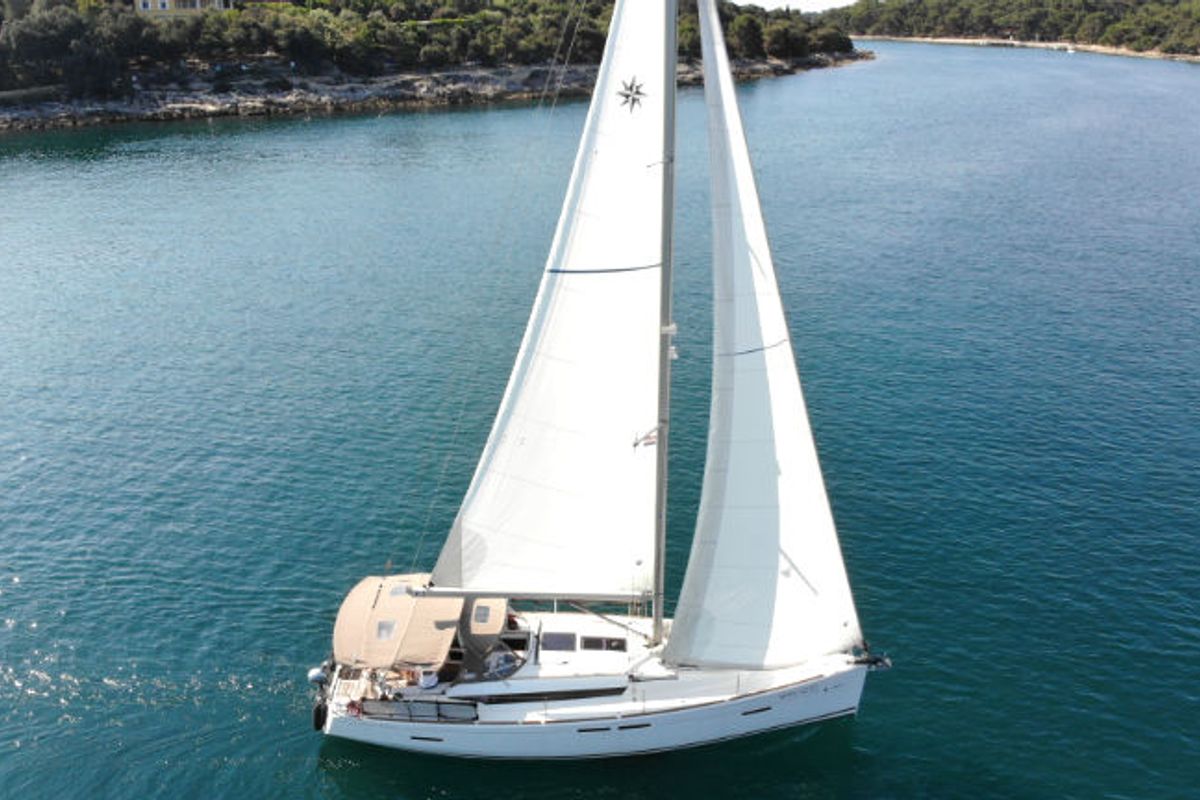 Cabin on Mira, a Jeanneau Sun Odyssey 419 sailboat at Grad Pula, Croatia