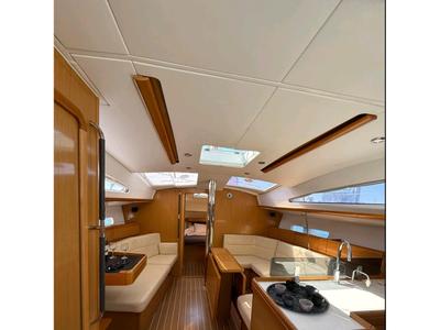Salon of FREYA, a Jeanneau Sun Odyssey 42DS sailboat at Volos Municipality, Greece