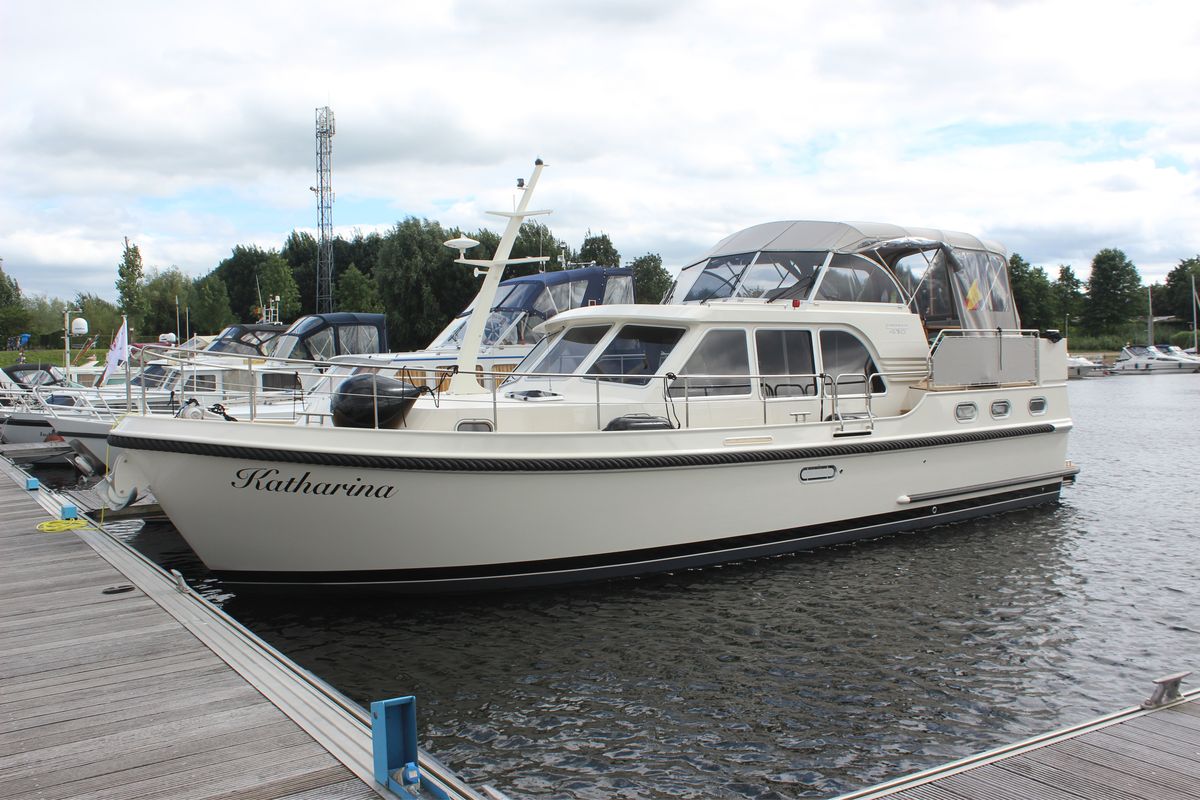 Exterior view of Katharina, a Linssen Grand Sturdy 40.9 AC other at Kinrooi, Belgium
