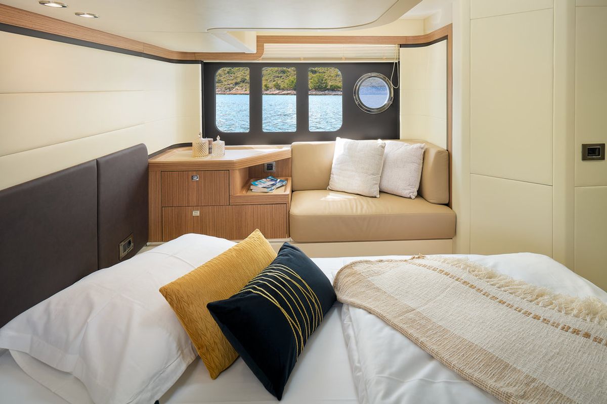 Cabin on Viva La Vida, a Absolute Yachts Absolute 50 Fly yacht at Podstrana - Miljevac, Croatia