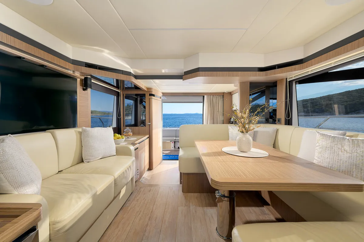 Salon of Viva La Vida, a Absolute Yachts Absolute 50 Fly yacht at Podstrana - Miljevac, Croatia