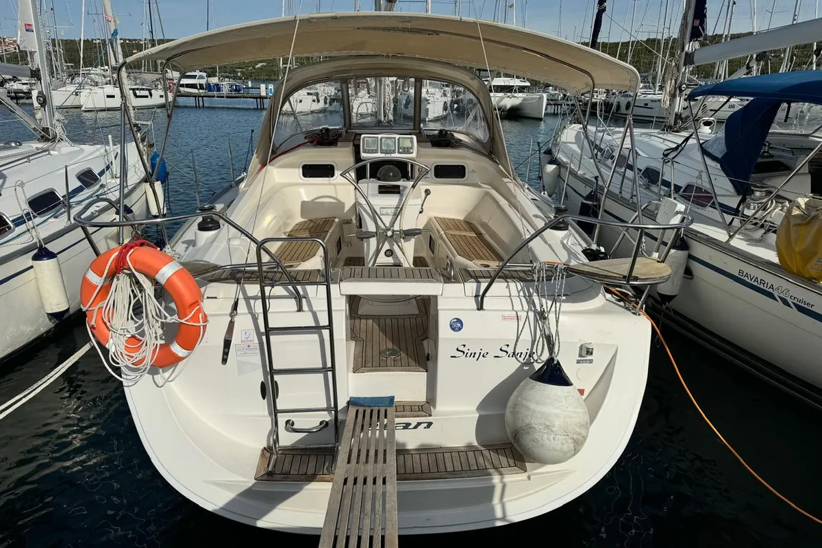 Exterior view of Sinje Sanje, a Elan 384 Impression sailboat at Punat, Croatia