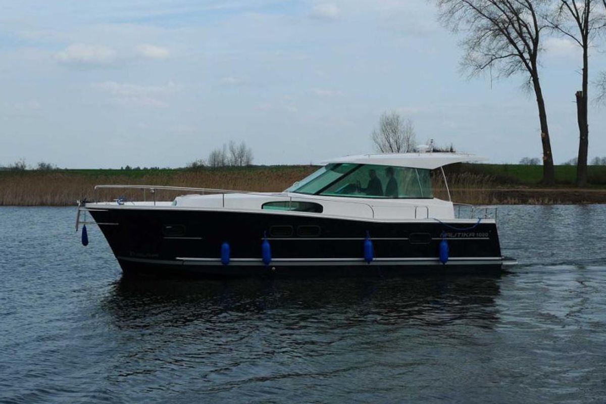 Exterior view of Nautika 1000, a Delphia Yachts Nautika 1000 motorboat at Wilkasy, Poland