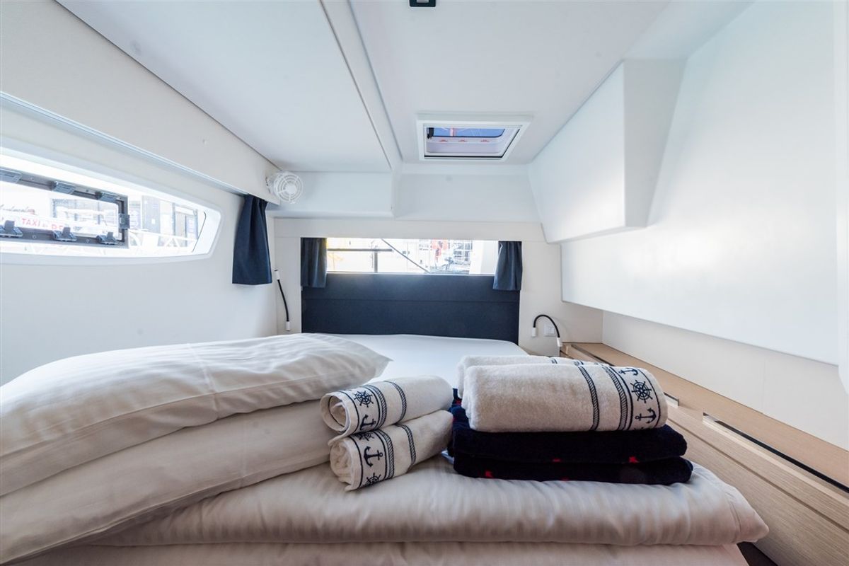 Cabin on Sunny Wave, a Fountaine Pajot Saona 47 catamaran at Seget Donji, Croatia