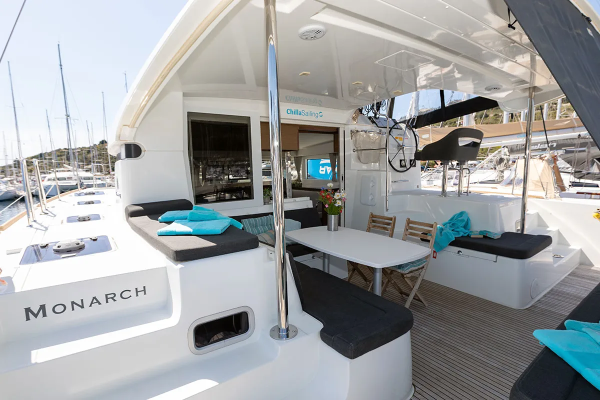 Deck of Monarch 2020, a Lagoon 40 catamaran at Primošten, Croatia