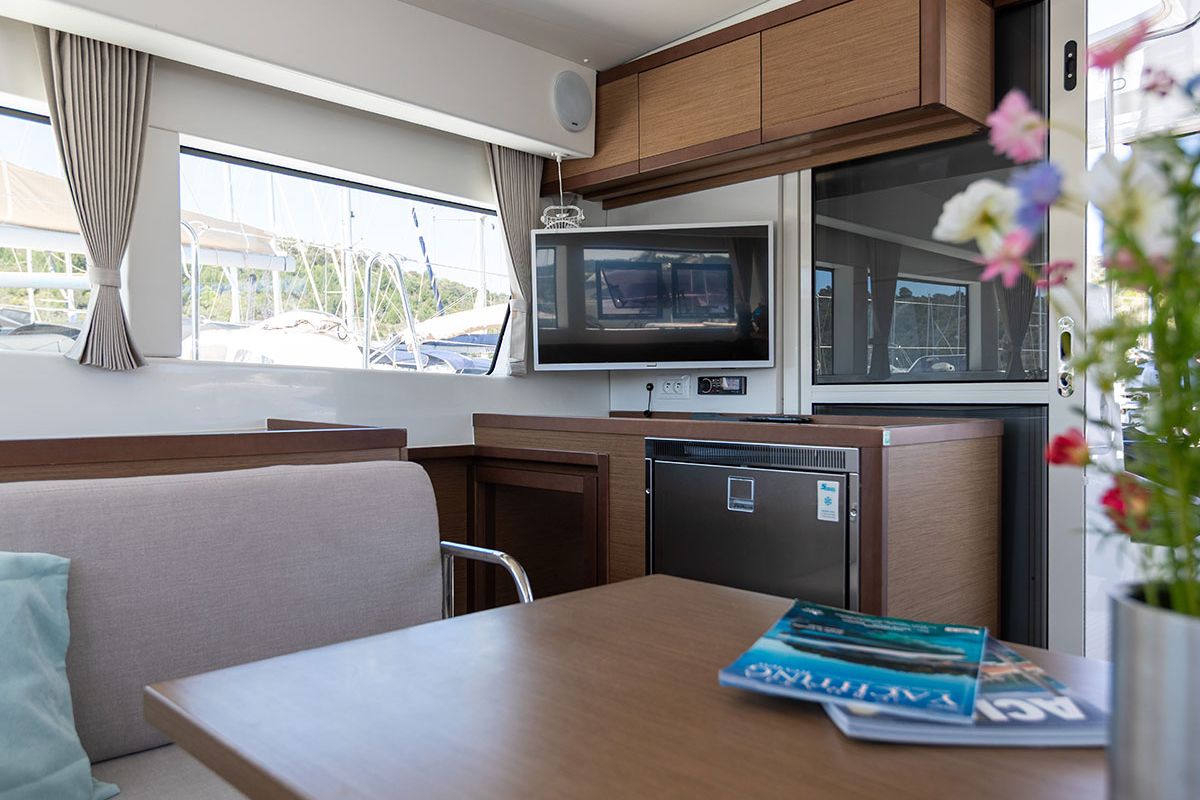 Salon of Monarch 2020, a Lagoon 40 catamaran at Primošten, Croatia
