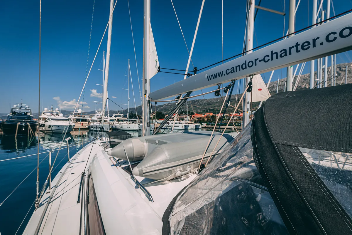 Exterior view of Il Gatto, a Jeanneau 54 sailboat at Grad Kaštela, Croatia