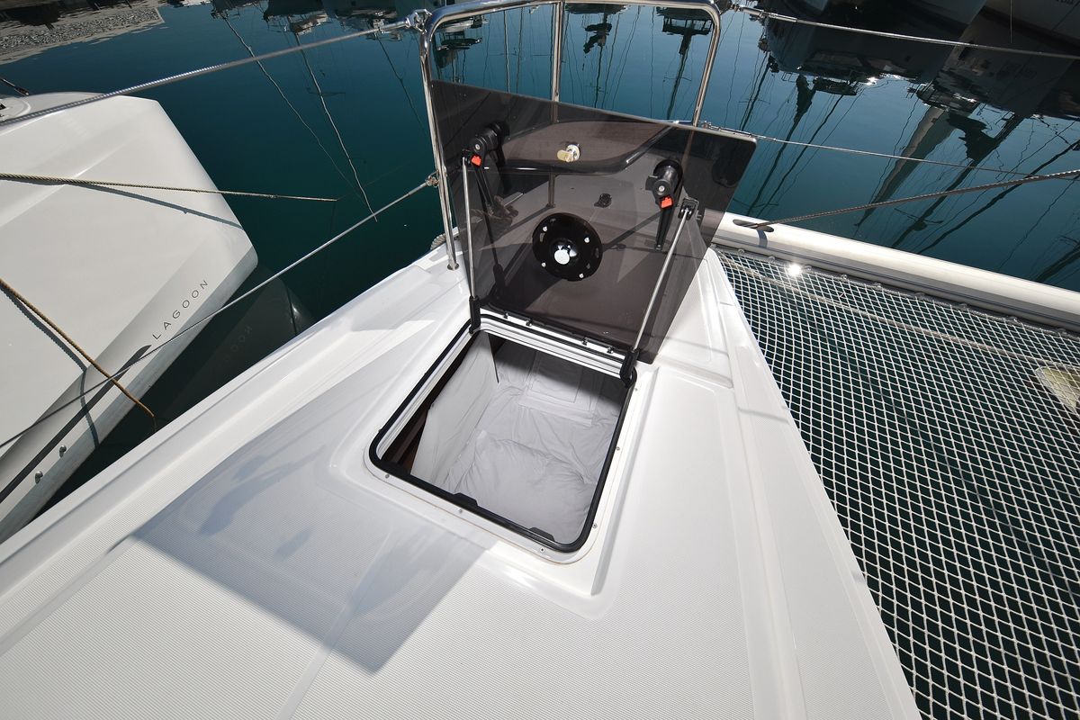 Shadow, a Lagoon 50 catamaran at Općina Sukošan, Croatia