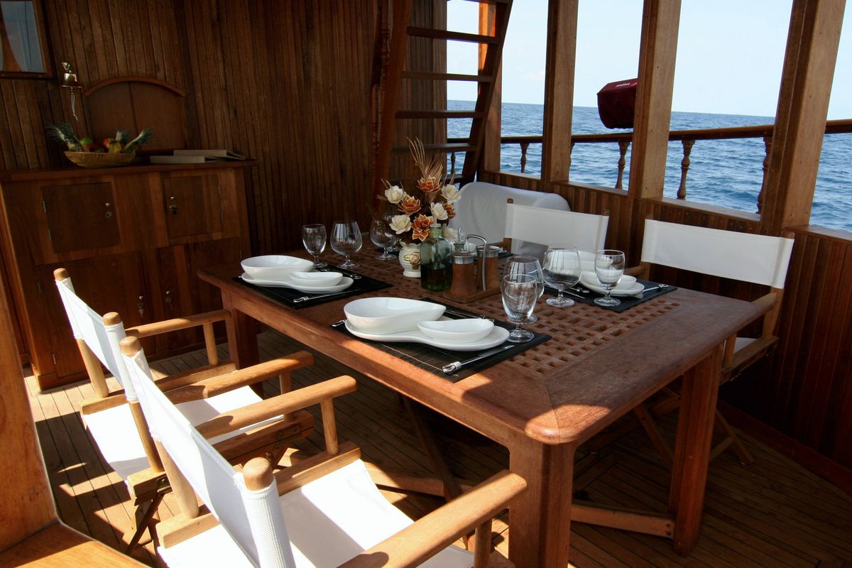 Deck of Stella 1, a Gulet Wooden motor yacht yacht at Malé, Maldives