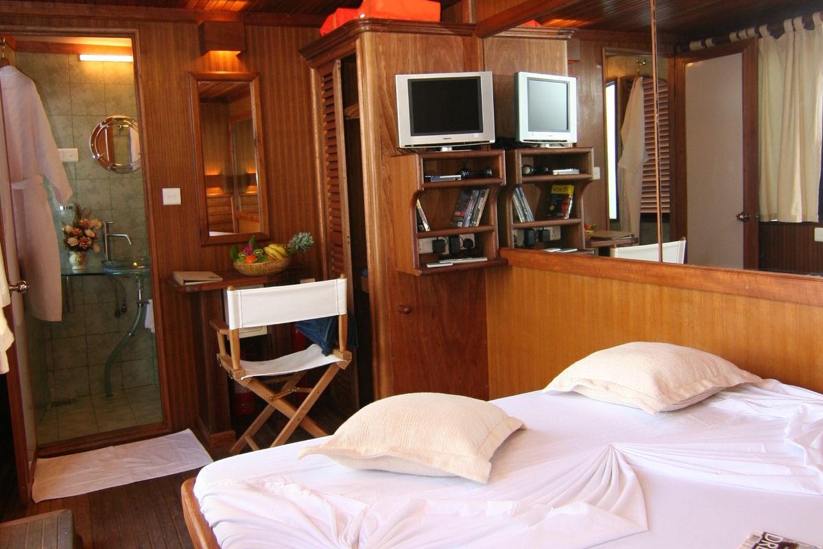 Cabin on Stella 1, a Gulet Wooden motor yacht yacht at Malé, Maldives
