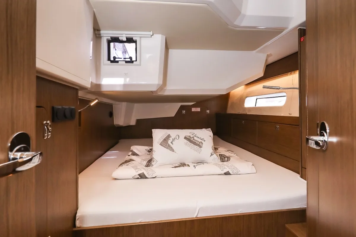 Cabin on Lana, a Bavaria C46 sailboat at Grad Biograd na Moru, Croatia