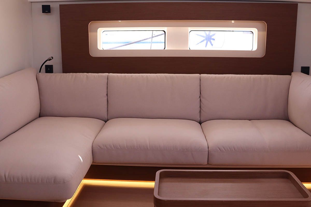 Heartbeat, a Beneteau Oceanis 54 sailboat at Road Town, British Virgin Islands