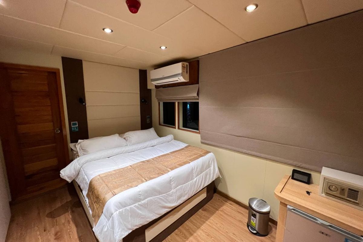 Cabin on North Seven, a Gulet Motoryacht yacht at Malé, Maldives