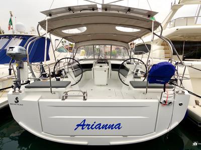 Cockpit of Arianna, a Beneteau Oceanis 46.1 sailboat at Tonnarella, Italy