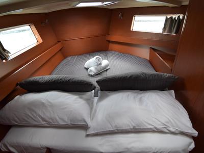 Cabin on Norma, a Beneteau Oceanis 41.1 sailboat at Athens, Greece