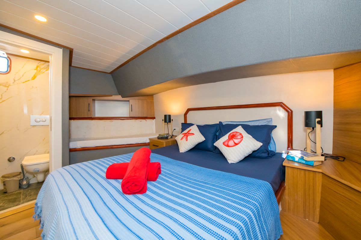 Cabin on Flores, a Gulet Gulet gulet at Fethiye, Turkey