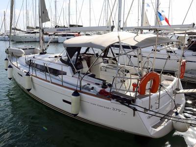 Exterior view of Oyster Shell, a Jeanneau Sun Odyssey 379 sailboat at Athens, Greece