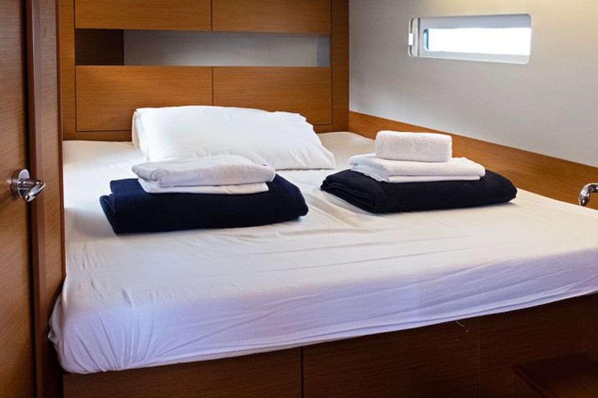 Cabin on Sky Kiss, a Jeanneau Sun Odyssey 410 sailboat at Split, Croatia