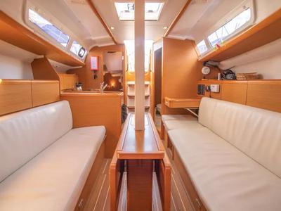 Salon of Eleni, a Jeanneau Sun Odyssey 33i sailboat at Pylaros Municipal Unit, Greece