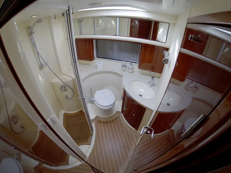 Head on Luna IV, a Fairline Boats Fairline Phantom 50 yacht at Grad Šibenik, Croatia