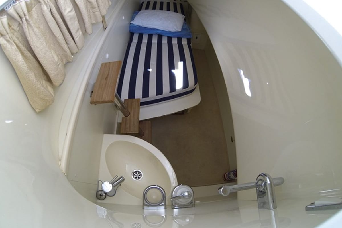 Cabin on Luna IV, a Fairline Boats Fairline Phantom 50 yacht at Grad Šibenik, Croatia