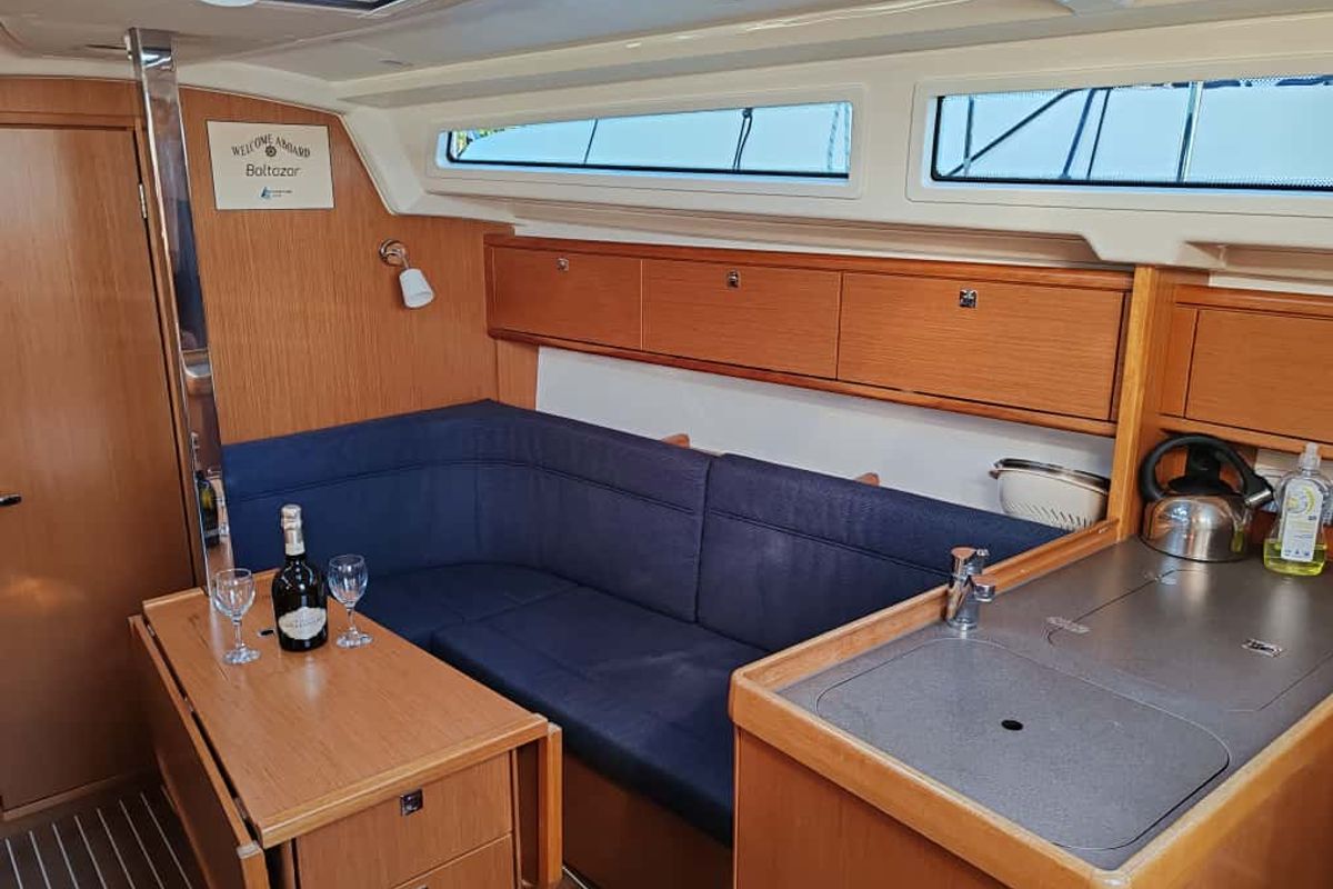 Salon of Baltazar, a Bavaria Cruiser 34 sailboat at Općina Pakoštane, Croatia