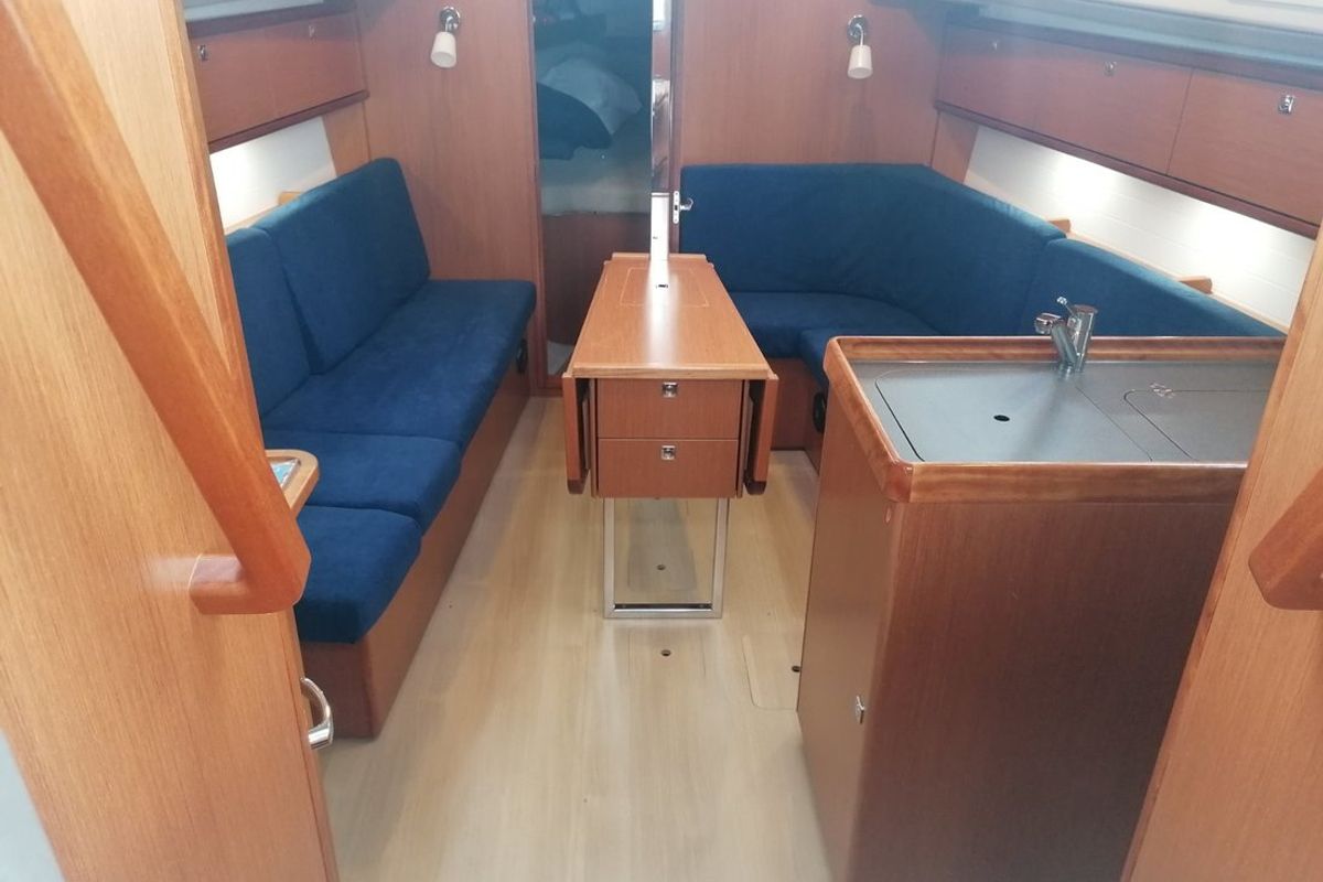 Salon of Maki I, a Bavaria Cruiser 34 sailboat at Grad Pula, Croatia