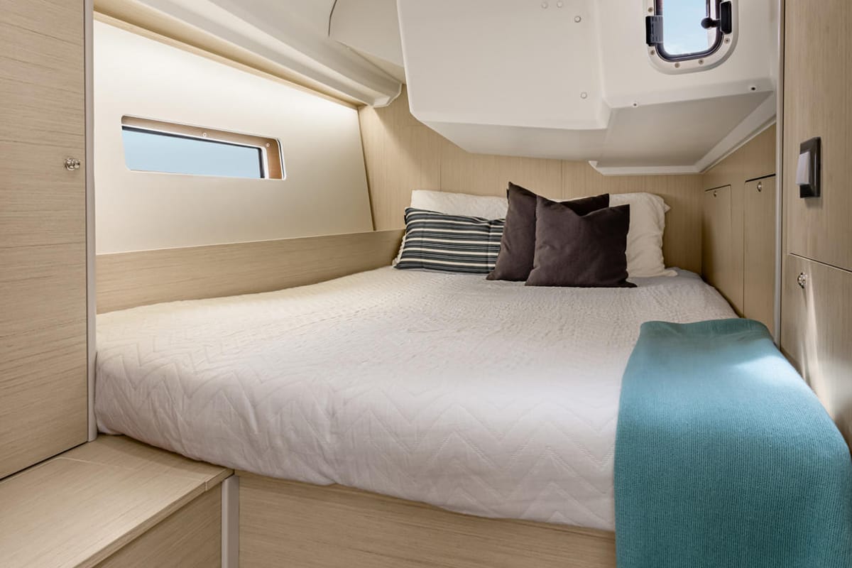 Cabin on Fearless D, a Beneteau Oceanis 40.1 sailboat at Athens, Greece