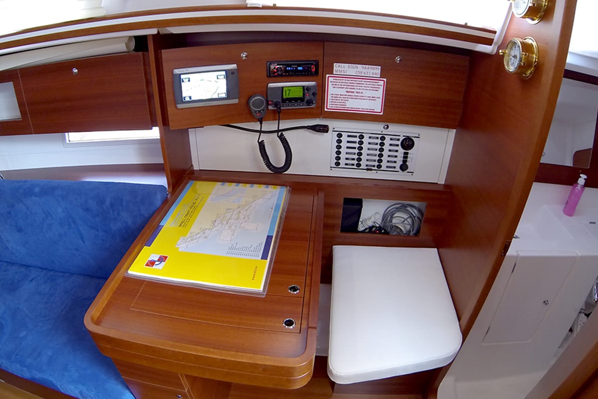 Salon of Lara, a Dufour 335 GL sailboat at Grad Šibenik, Croatia