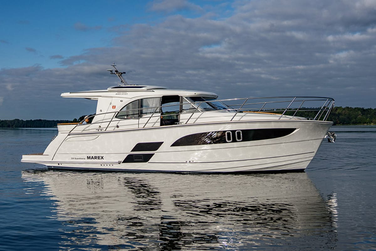 Exterior view of Malinkonija, a Marex 330 Scandinavia yacht at Grad Šibenik, Croatia