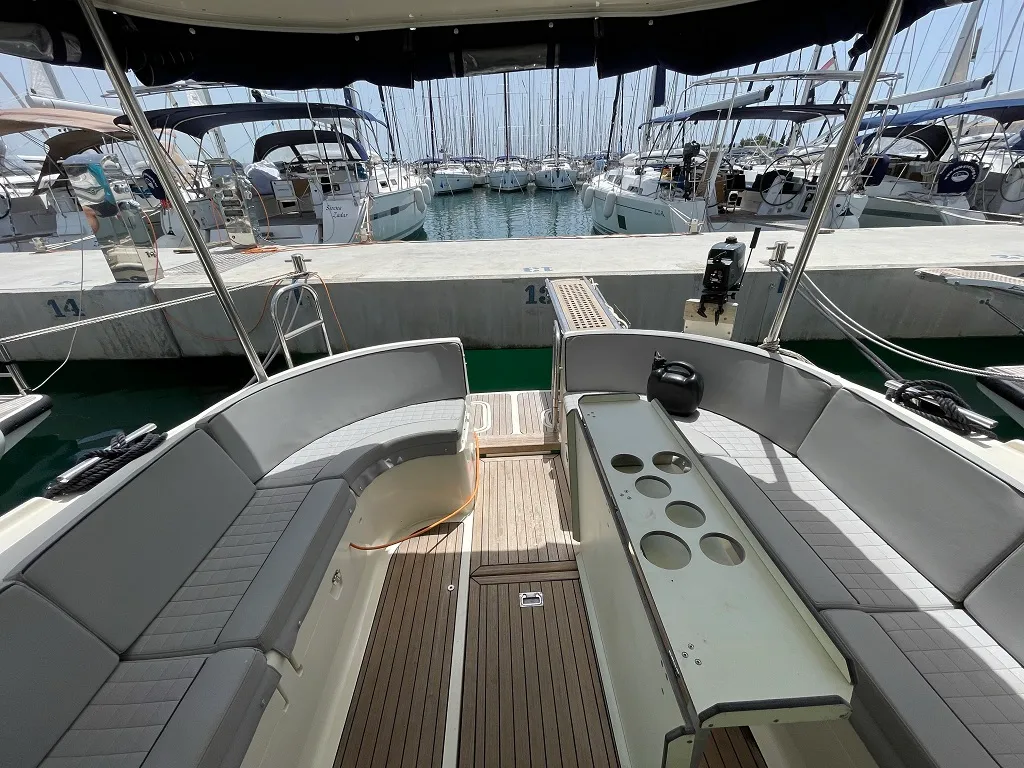 Deck of Vella, a SAS - Vektor Adria 1002 Vektor motorboat at Općina Sukošan, Croatia
