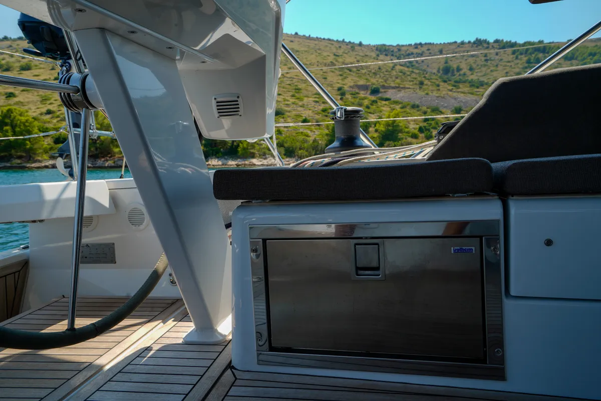 Janina, a Hanse Yachts Hanse 460 sailboat at Seget Donji, Croatia