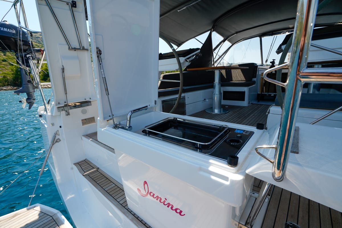 Janina, a Hanse Yachts Hanse 460 sailboat at Seget Donji, Croatia