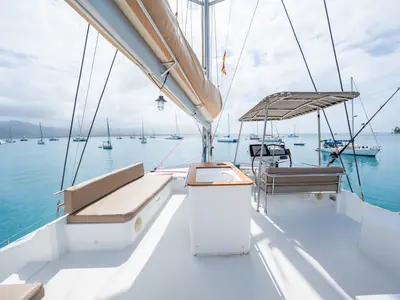 Cockpit of Maya Ulu, a Fountaine Pajot Ipanema 58 catamaran at San Blas, Panama