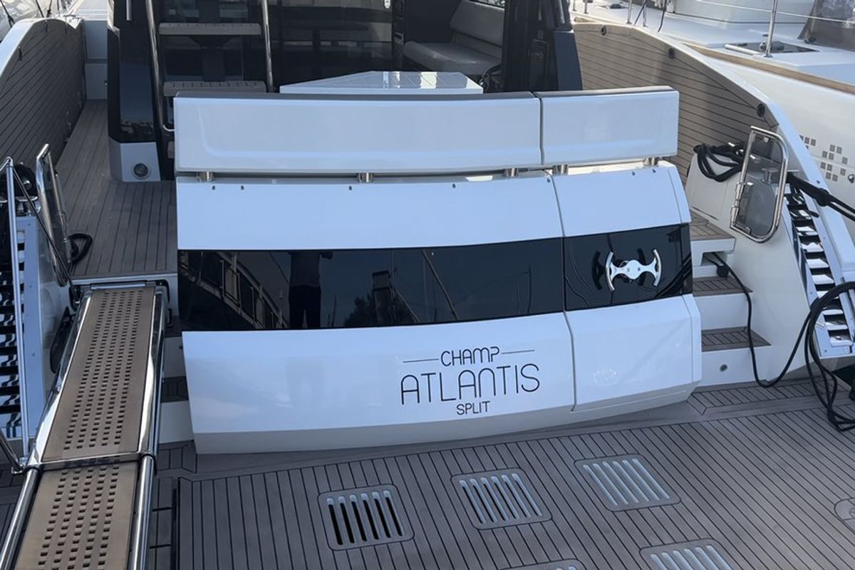 Exterior view of Champ Atlantis, a Galeon 500 Fly yacht at Grad Kaštela, Croatia
