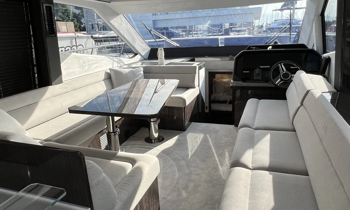 Salon of Champ Atlantis, a Galeon 500 Fly yacht at Grad Kaštela, Croatia