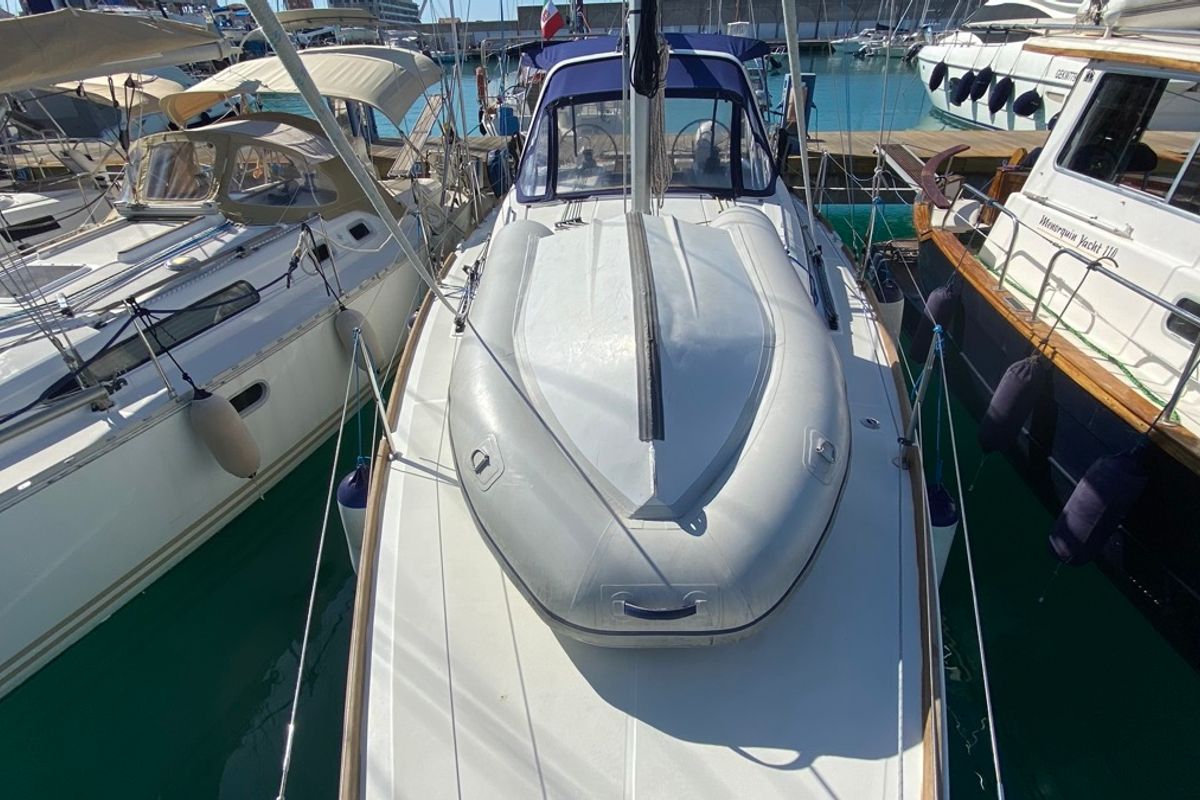 Exterior view of Nodus, a Beneteau Oceanis 35.1 sailboat at Rosignano Solvay, Italy