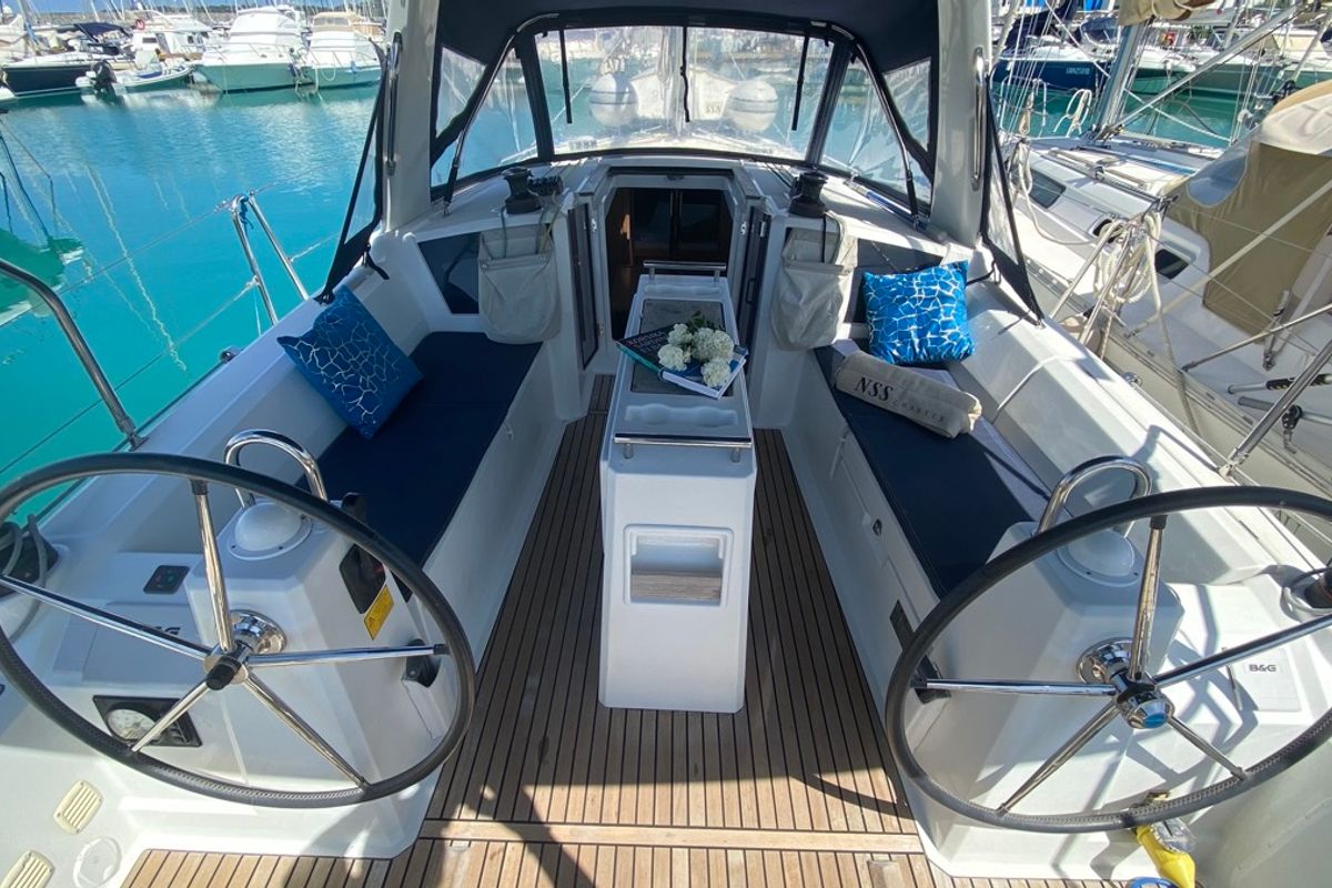 Cockpit of Nodus, a Beneteau Oceanis 35.1 sailboat at Rosignano Solvay, Italy