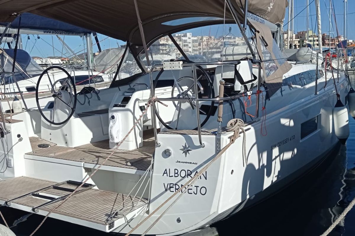Exterior view of Verdejo, a Jeanneau Sun Odyssey 410 sailboat at es Jonquet, Spain