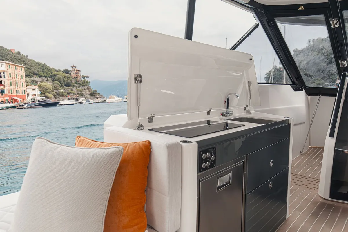 Galley of Tai 77, a Saxdor Yachts Saxdor 400 GTO motorboat at Općina Sukošan, Croatia