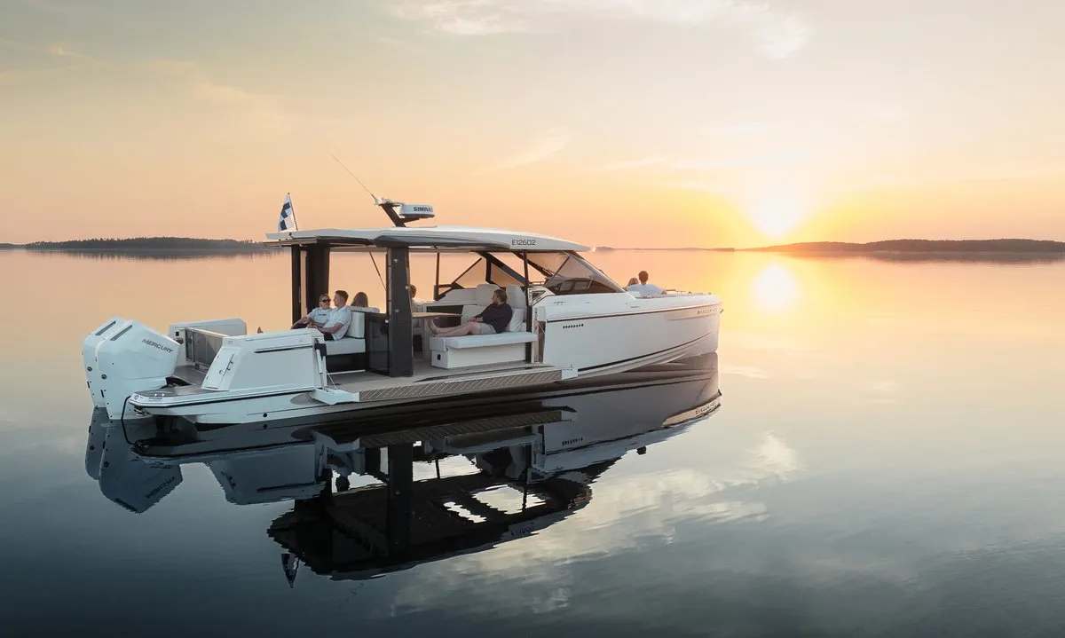 Exterior view of Tai 77, a Saxdor Yachts Saxdor 400 GTO motorboat at Općina Sukošan, Croatia
