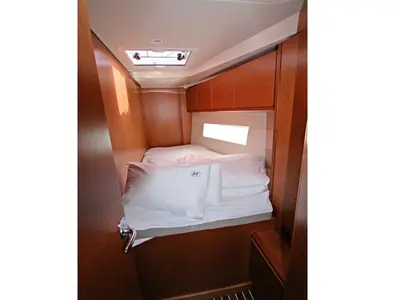 Cabin on Twiggy, a Bavaria C45 sailboat at Općina Sukošan, Croatia