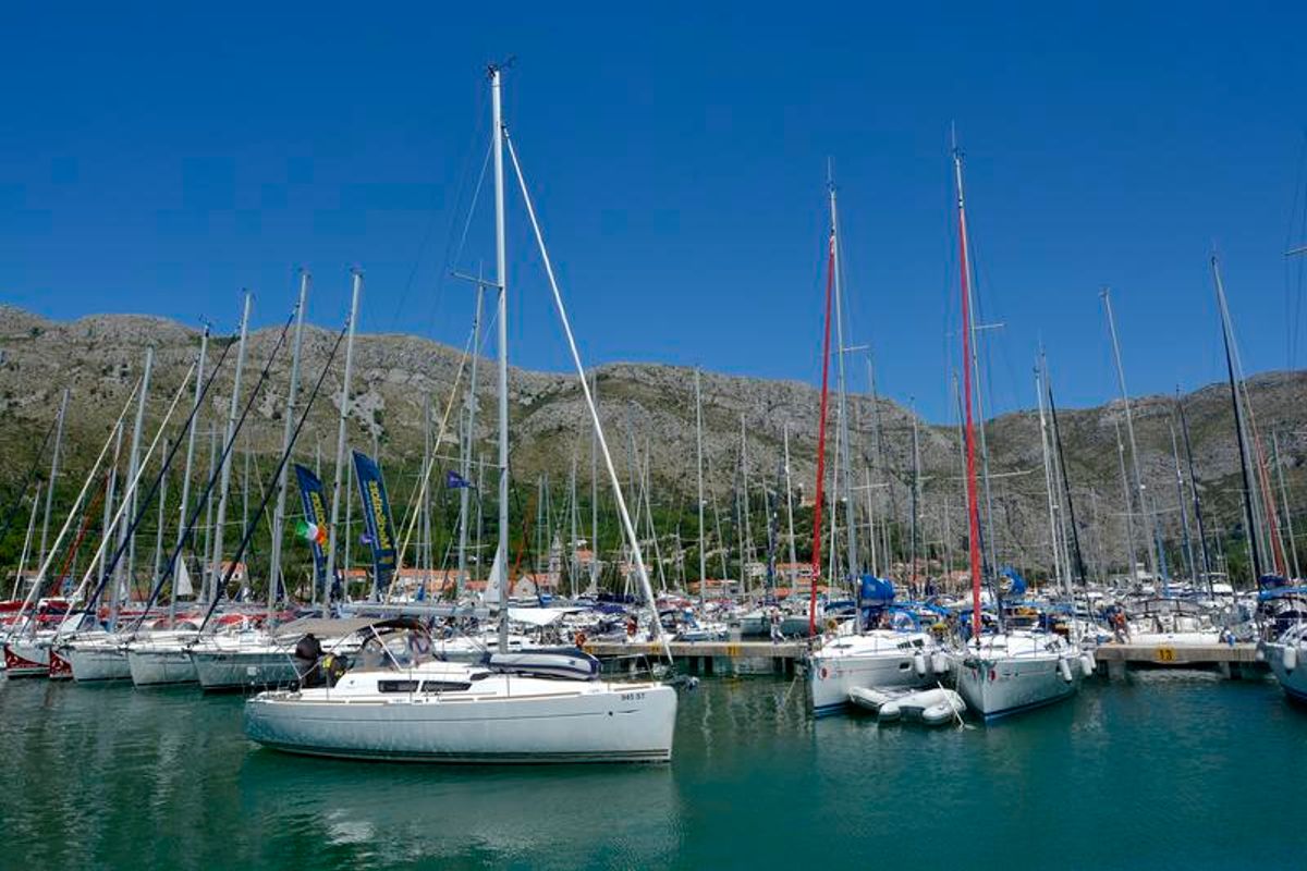 Exterior view of Hasta Siempre, a Jeanneau Sun Odyssey 33i sailboat at Dubrovnik, Croatia